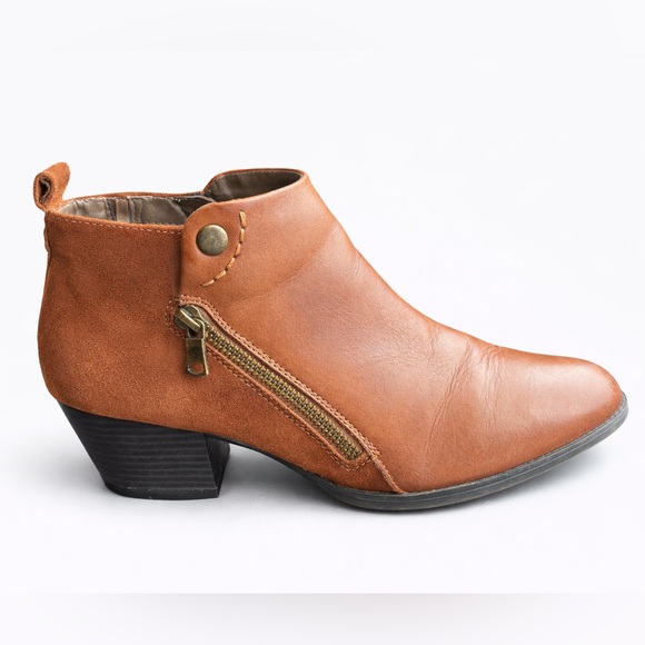 Earth Shoes - Earth Conway Maple Brown Leather Ankle Boots Block Heel Women’s Size 11